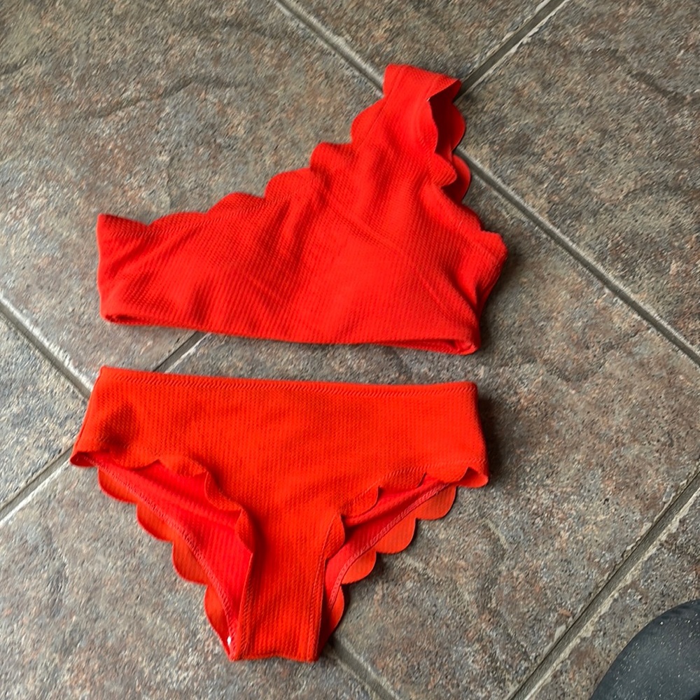 Bikini size medium